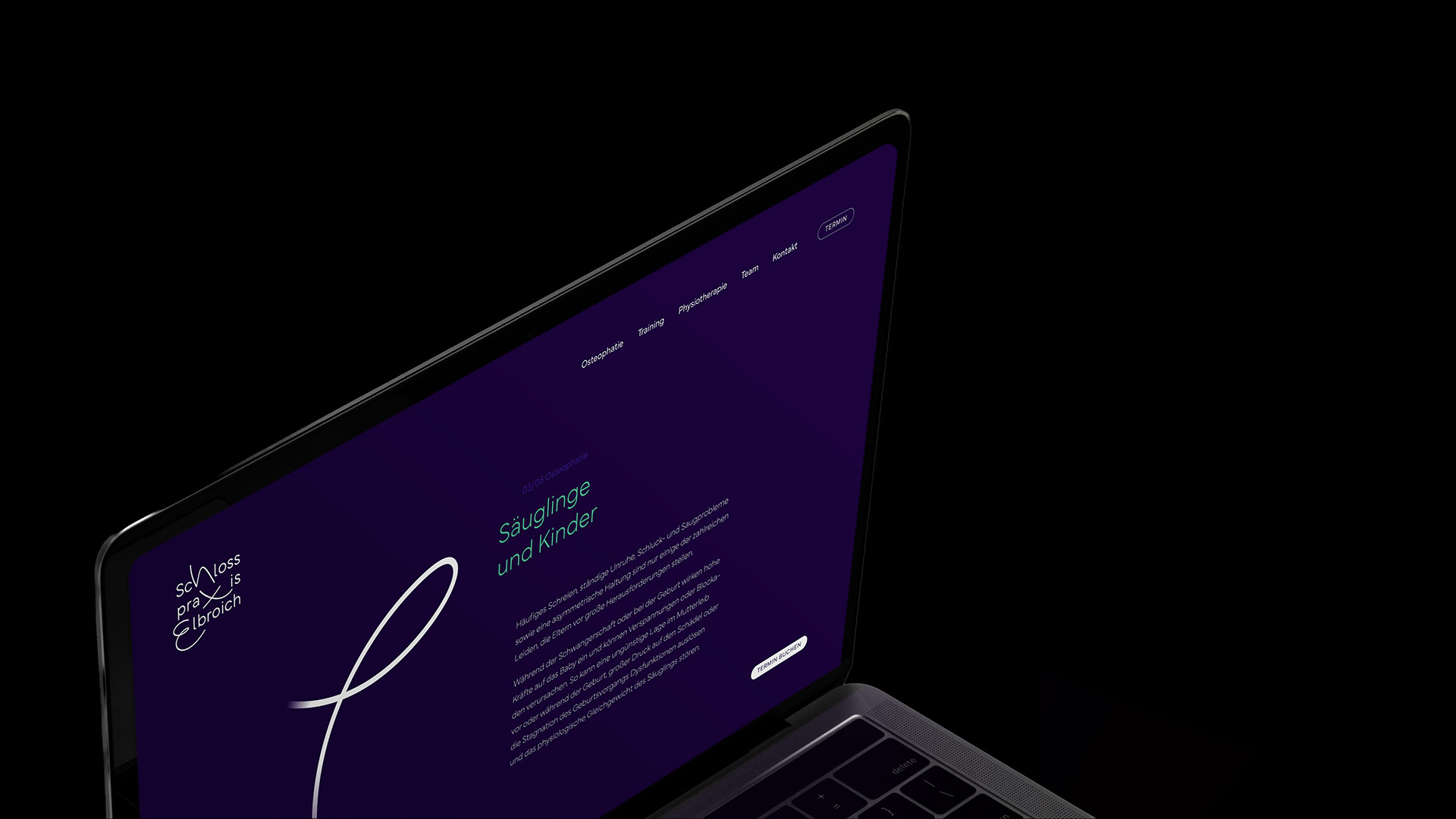 Webdesign für die Schlosspraxis Elbroich auf einem Laptop-Bildschirm.